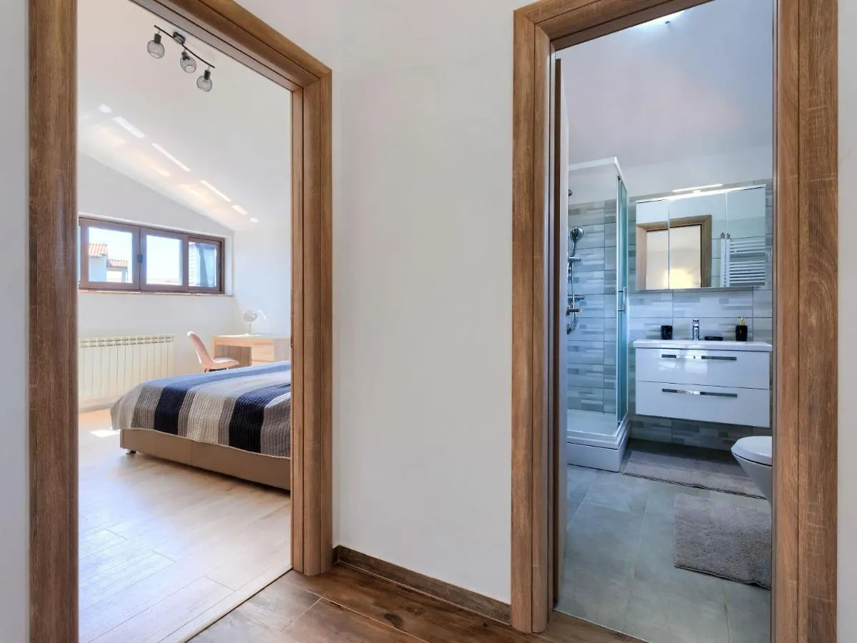 Holiday Home Danijela By Interhome Ližnjan